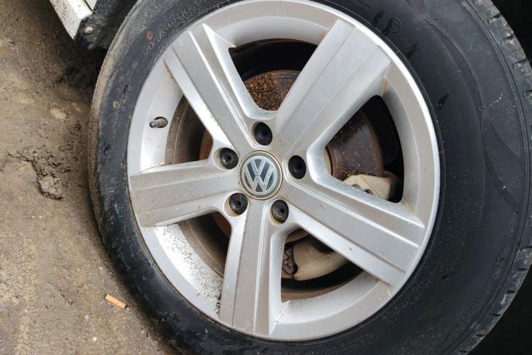 Used Volkswagen Lamando 2019 230TSI DSG Fashion Edition China V Standard Right Front Wheel Hub