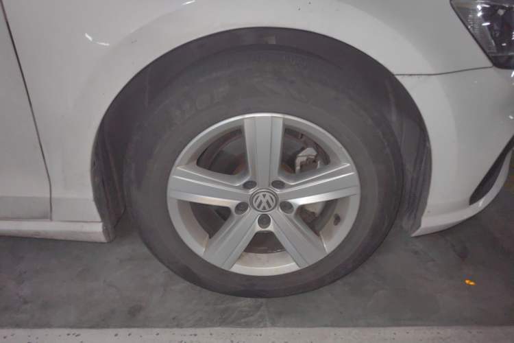 Used Volkswagen Lamando 2019 230TSI DSG Fashion Edition China VI Right Front Wheel Hub