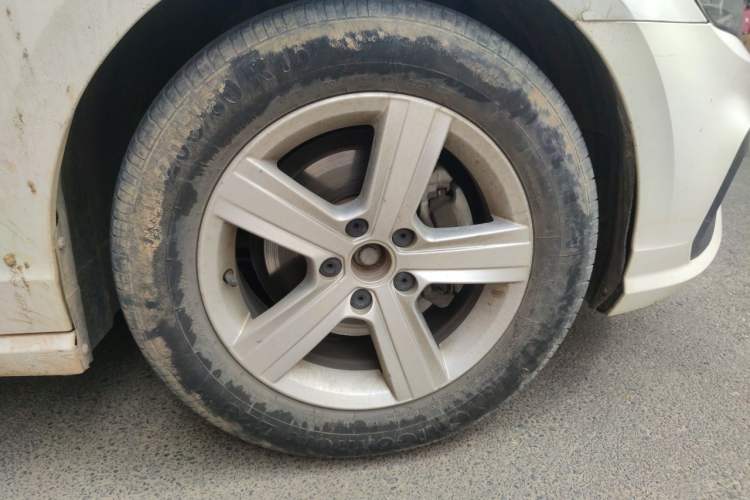 Used Volkswagen Lamando 2019 230TSI DSG Fashion Edition China VI Right Front Wheel Hub