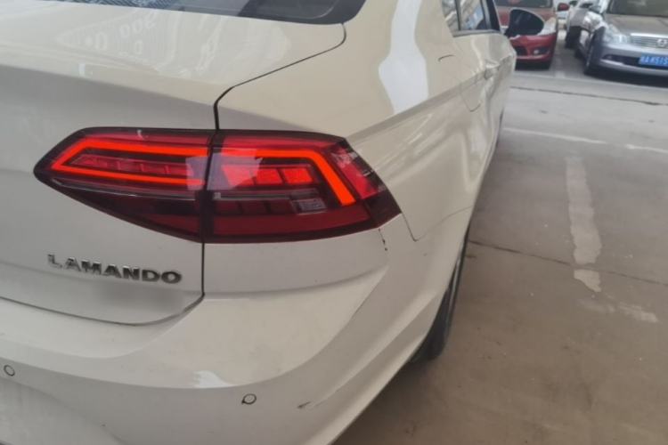 Used Volkswagen Lamando 2019 230TSI DSG Fashion Edition China VI Right Rear Taillight