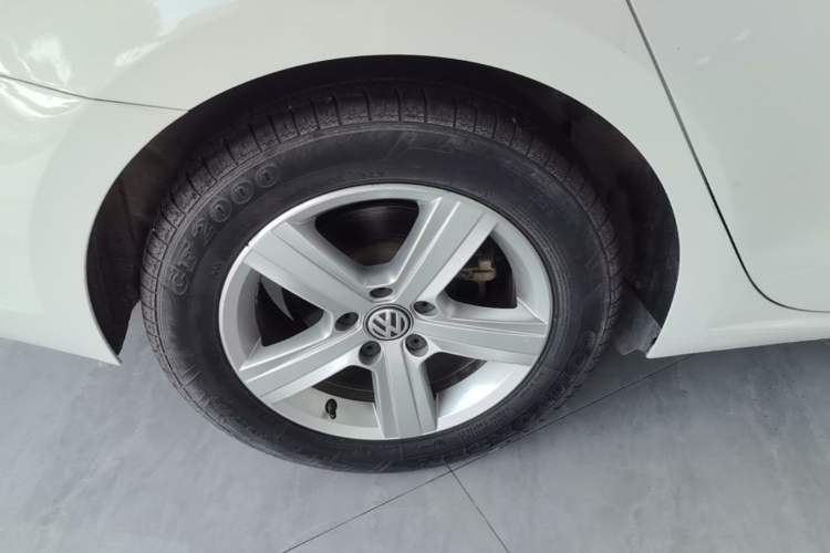 Used Volkswagen Lamando 2019 230TSI DSG Fashion Edition China VI Right Rear Wheel Hub
