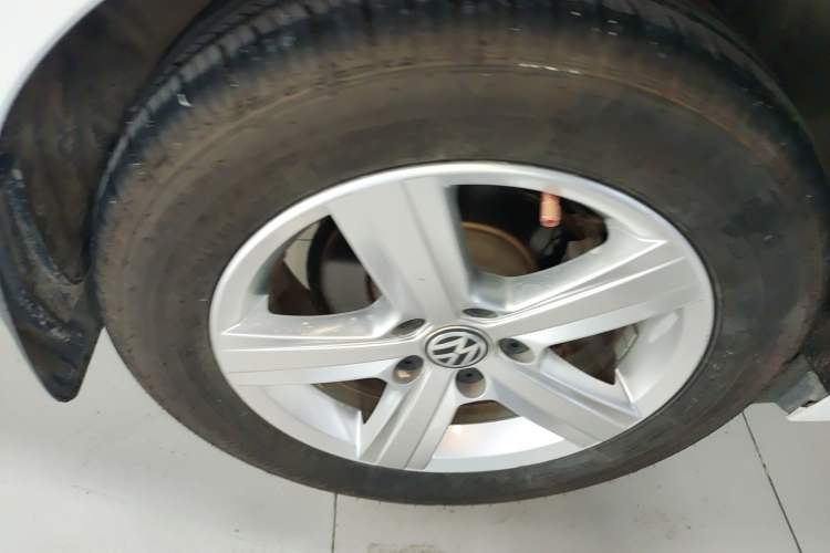 Used Volkswagen Lamando 2019 230TSI DSG Fashion Edition China VI Right Rear Wheel Hub