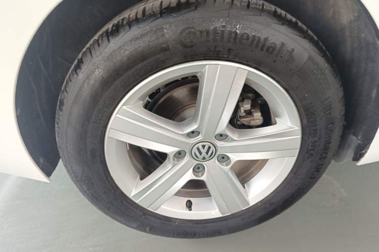 Used Volkswagen Lamando 2019 230TSI DSG Fashion Edition China VI Right Rear Wheel Hub