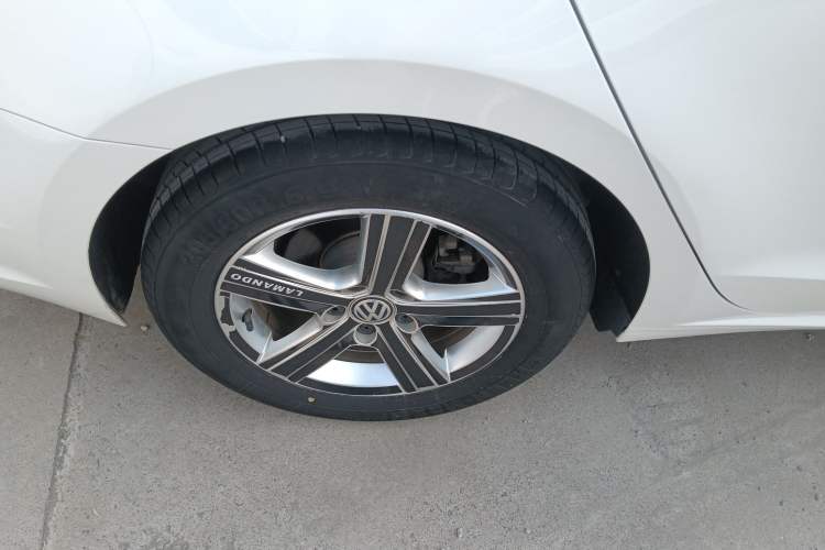 Used Volkswagen Lamando 2019 230TSI DSG Fashion Edition China VI Right Rear Wheel Hub
