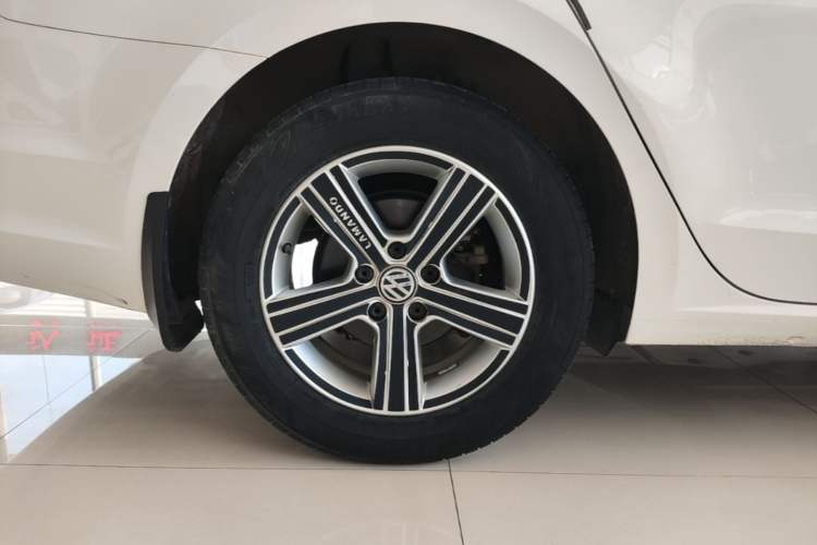 Used Volkswagen Lamando 2019 230TSI DSG Fashion Edition China V Standard Right Rear Wheel Hub