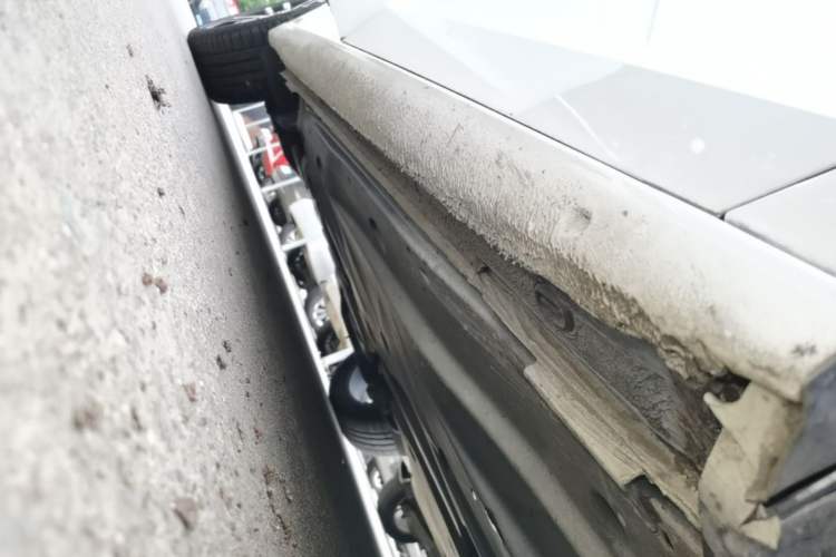 Used Volkswagen Lamando 2019 280TSI DSG Comfort Edition China VI standard Right Side Sill