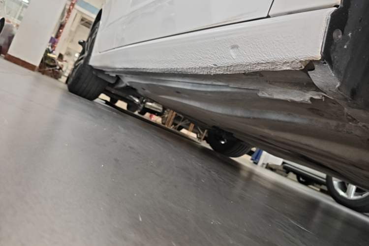 Used Volkswagen Lamando 2019 280TSI DSG Comfort Edition China V Standard Right Side Sill