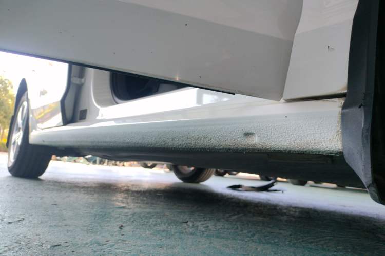 Used Volkswagen Lamando 2019 230TSI DSG Fashion Edition China VI Right Side Sill