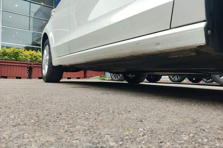 Used Volkswagen Lamando 2019 230TSI DSG Fashion Edition China VI Right Side Sill