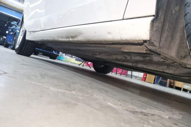 Used Volkswagen Lamando 2019 230TSI DSG Fashion Edition China V Standard Right Side Sill