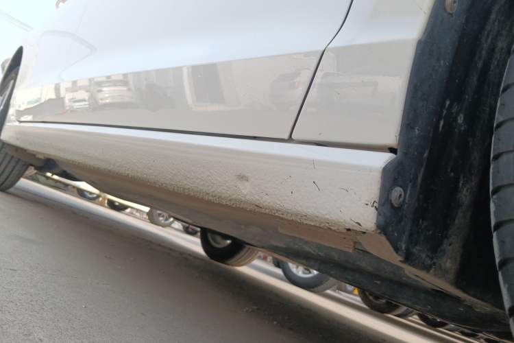 Used Volkswagen Lamando 2019 230TSI DSG Fashion Edition China VI Right Side Sill