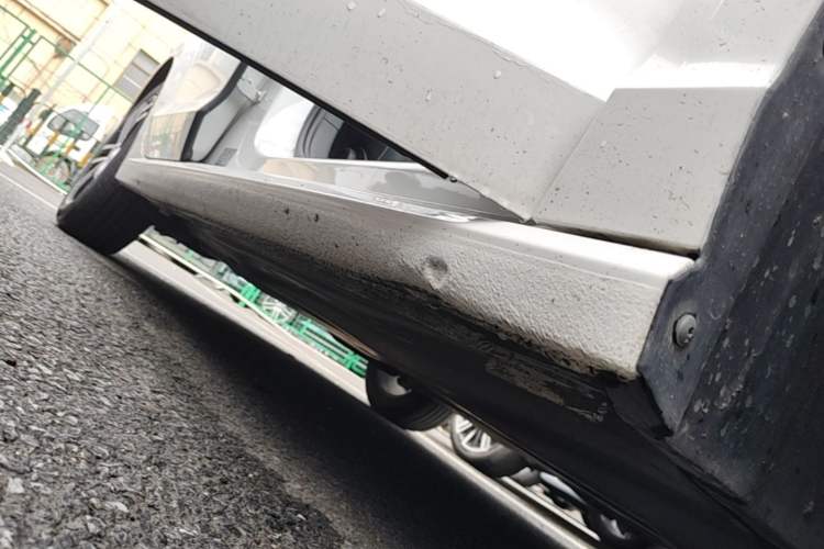 Used Volkswagen Lamando 2019 280TSI DSG Comfort Edition China VI standard Right Side Sill