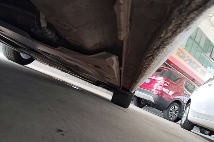 Used Volkswagen Lamando 2019 280TSI DSG Comfort Edition China VI standard Right Side Sill