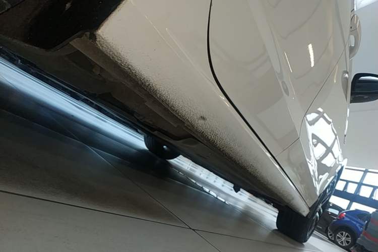 Used Volkswagen Lamando 2019 280TSI DSG Comfort Edition China V Standard Right Side Sill