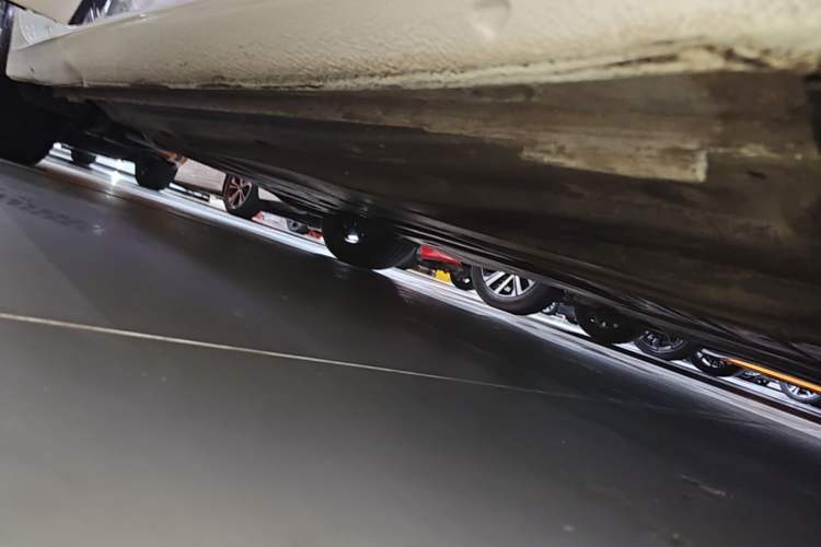 Used Volkswagen Lamando 2019 280TSI DSG Comfort Edition China VI standard Right Side Sill