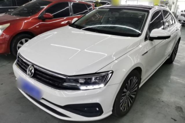 Volkswagen Lamando 2019 230TSI DSG Vision Edition China VI Standard usado