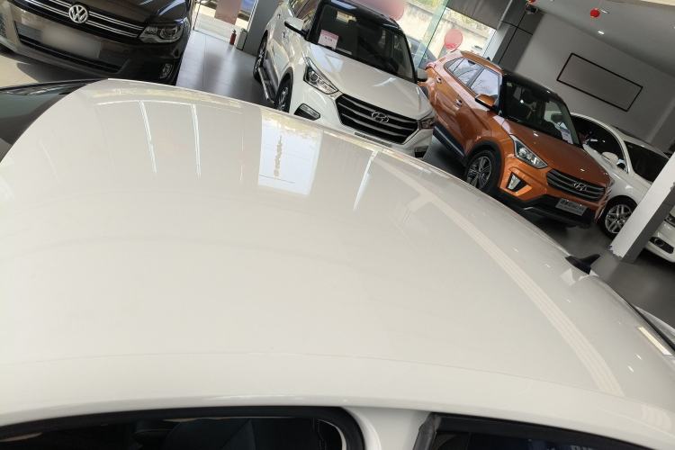 Used Volkswagen Lamando 2019 230TSI DSG Fashion Edition China VI Roof