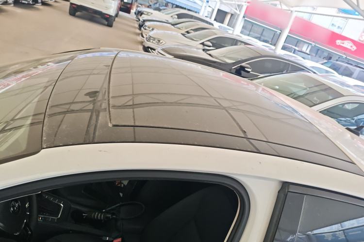 Used Volkswagen Lamando 2019 230TSI DSG Fashion Edition China VI Roof