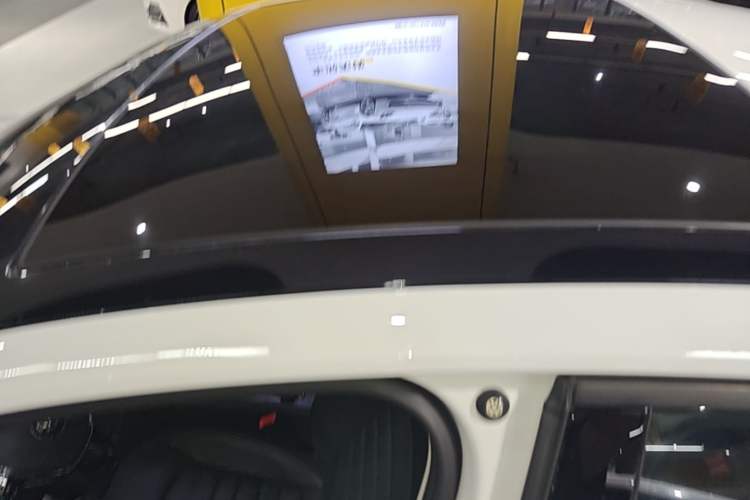 Used Volkswagen Lamando 2019 280TSI DSG Comfort Edition China VI standard Roof