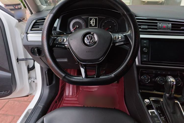 Used Volkswagen Lamando 2019 280TSI DSG Comfort Edition China V Standard Steering Wheel