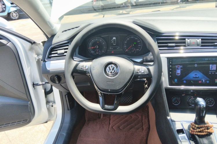 Used Volkswagen Lamando 2019 230TSI DSG Vision Edition China VI Standard Steering Wheel