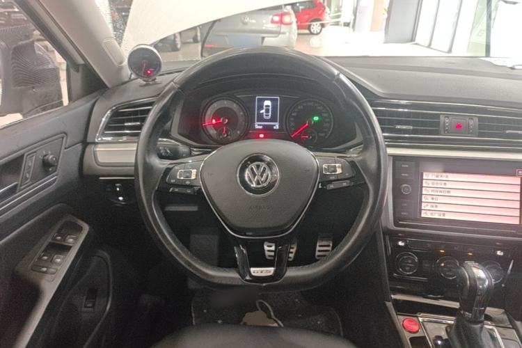 Used Volkswagen Lamando 2019 280TSI DSG Comfort Edition China VI standard Steering Wheel