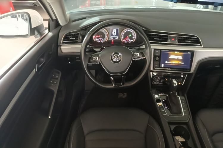 Used Volkswagen Lamando 2019 280TSI DSG Comfort Edition China VI standard Steering Wheel