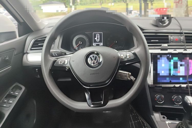 Used Volkswagen Lamando 2019 230TSI DSG Fashion Edition China V Standard Steering Wheel