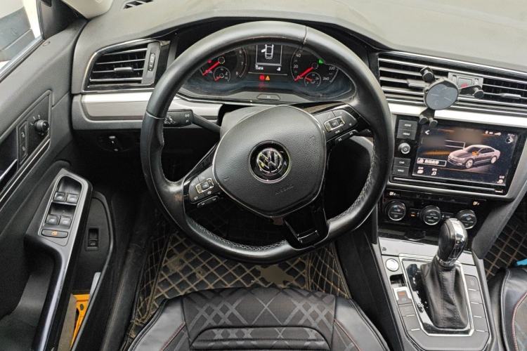 Used Volkswagen Lamando 2019 280TSI DSG Comfort Edition China VI standard Steering Wheel