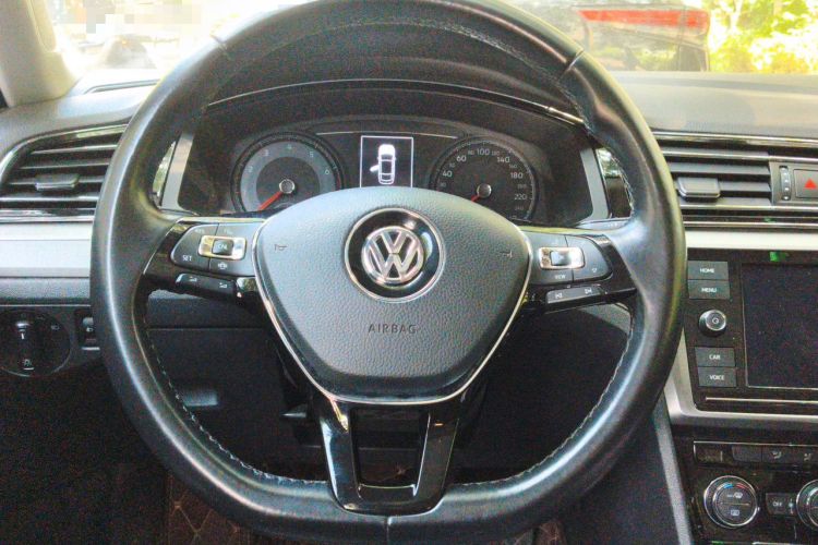 Used Volkswagen Lamando 2019 280TSI DSG Comfort Edition China VI standard Steering Wheel