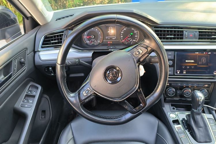 Used Volkswagen Lamando 2019 280TSI DSG Comfort Edition China VI standard Steering Wheel