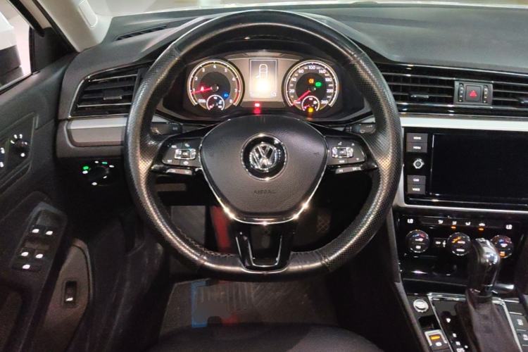 Used Volkswagen Lamando 2019 280TSI DSG Comfort Edition China V Standard Steering Wheel