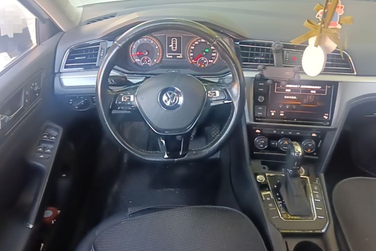 Used Volkswagen Lamando 2019 280TSI DSG Comfort Edition China VI standard Steering Wheel