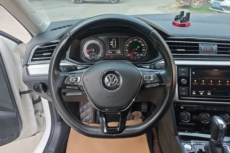 Used Volkswagen Lamando 2019 280TSI DSG Comfort Edition China VI standard Steering Wheel