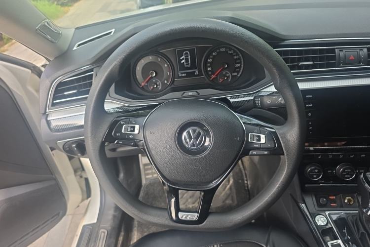 Used Volkswagen Lamando 2019 230TSI DSG Vision Edition China VI Standard Steering Wheel
