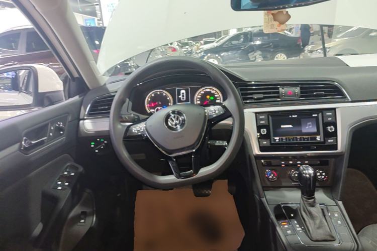 Used Volkswagen Lamando 2019 230TSI DSG Vision Edition China VI Standard Steering Wheel
