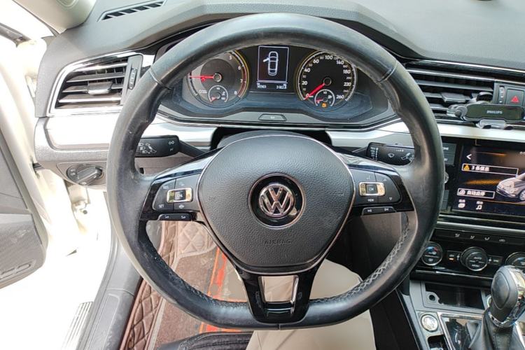Used Volkswagen Lamando 2019 280TSI DSG Comfort Edition China VI standard Steering Wheel