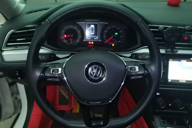 Used Volkswagen Lamando 2019 280TSI DSG Comfort Edition China V Standard Steering Wheel