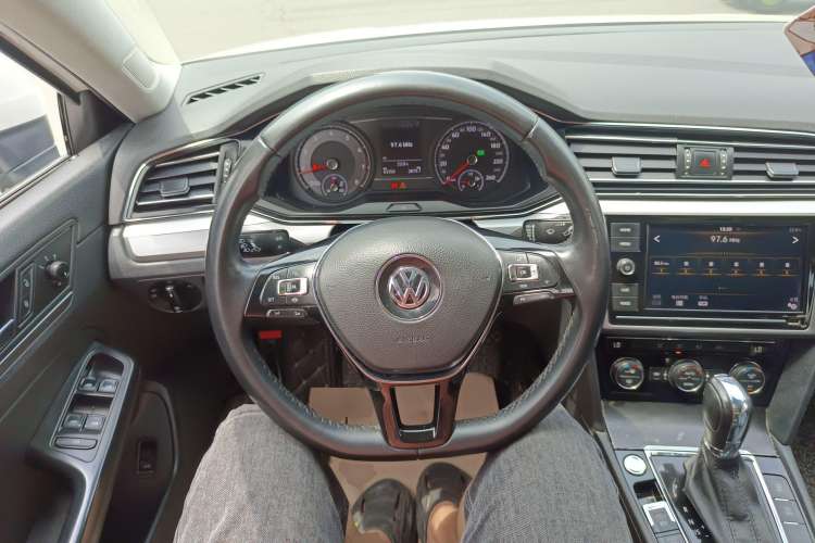 Used Volkswagen Lamando 2019 280TSI DSG Comfort Edition China V Standard Steering Wheel