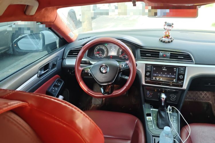 Used Volkswagen Lamando 2019 230TSI DSG Fashion Edition China VI Steering Wheel