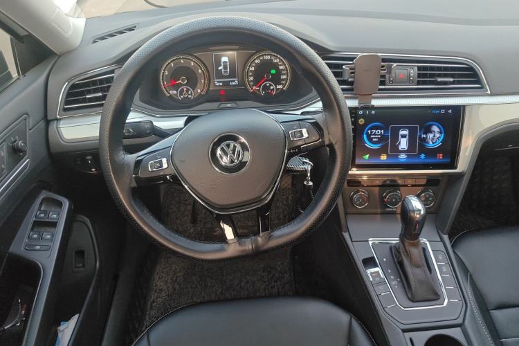 Used Volkswagen Lamando 2019 230TSI DSG Vision Edition China VI Standard Steering Wheel