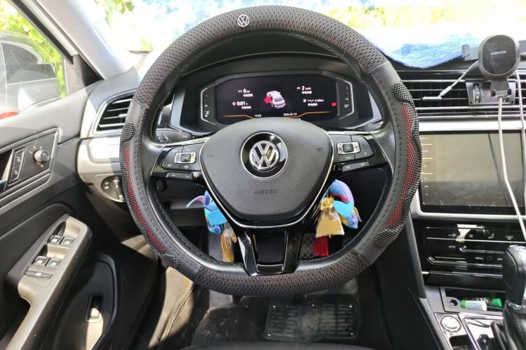 Used Volkswagen Lamando 2019 280TSI DSG Comfort Edition China VI standard Steering Wheel
