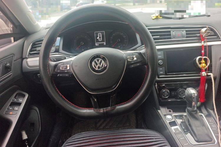 Used Volkswagen Lamando 2019 280TSI DSG Comfort Edition China VI standard Steering Wheel