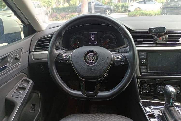 Used Volkswagen Lamando 2019 280TSI DSG Comfort Edition China VI standard Steering Wheel