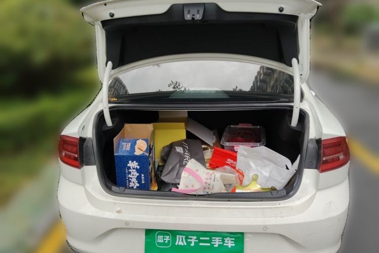 Used Volkswagen Lamando 2019 280TSI DSG Comfort Edition China VI standard Trunk
