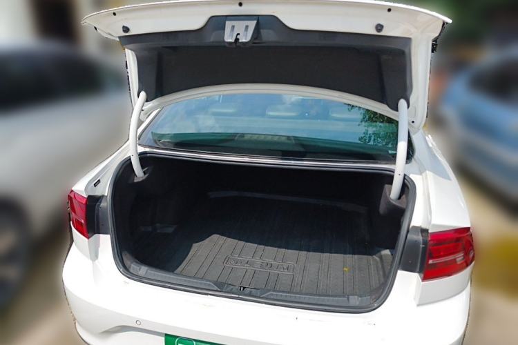 Used Volkswagen Lamando 2019 280TSI DSG Comfort Edition China V Standard Trunk