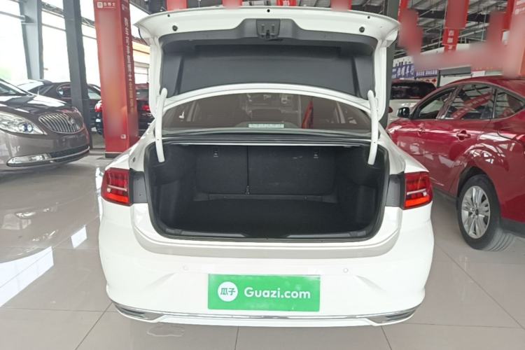 Used Volkswagen Lamando 2019 280TSI DSG Comfort Edition China VI standard Trunk
