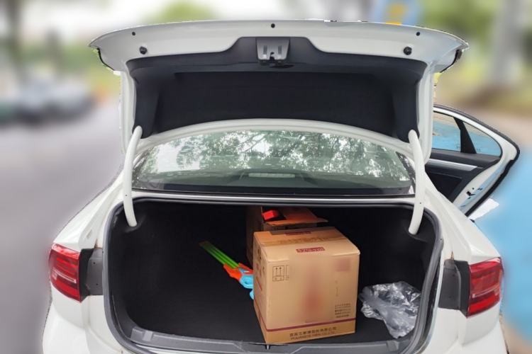 Used Volkswagen Lamando 2019 230TSI DSG Fashion Edition China V Standard Trunk