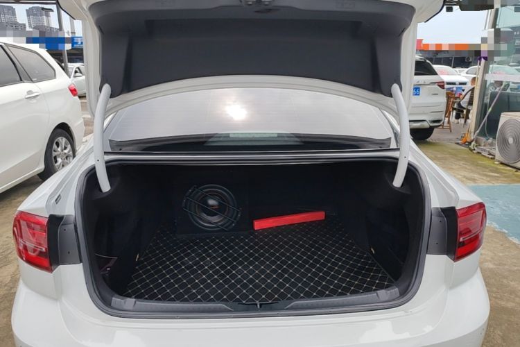 Used Volkswagen Lamando 2019 280TSI DSG Comfort Edition China V Standard Trunk