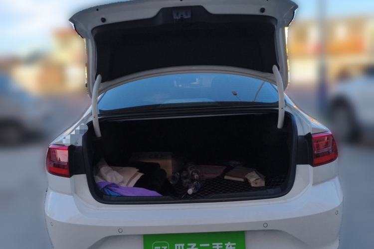 Used Volkswagen Lamando 2019 280TSI DSG Comfort Edition China VI standard Trunk